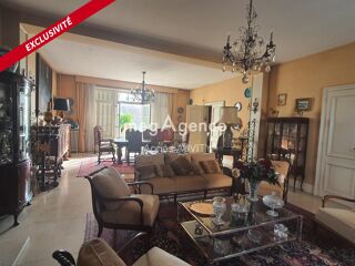  Maison � vendre 10 pi�ces 300 m�