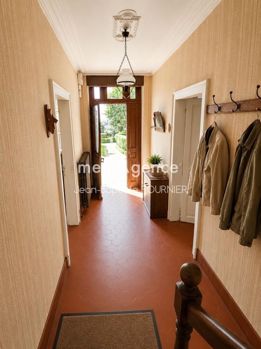 Vente Maison Maison de Maître avec dépendances – Terrain de plus de 4 400 m² La ferriere-bochard