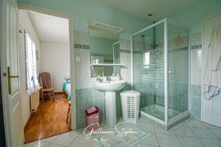  Maison  vendre 5 pices 151 m