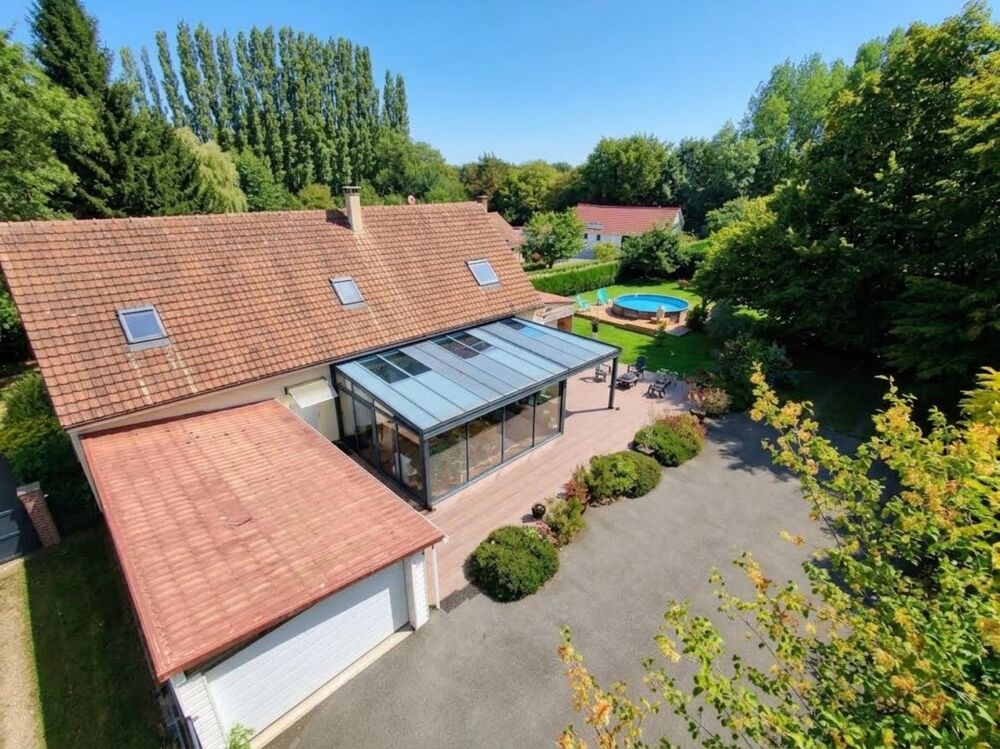 Vente Maison Coup de cœur à Quincampoix : propriété contemporaine d'exception, espaces de vie généreux et cadre de vie idyllique Quincampoix