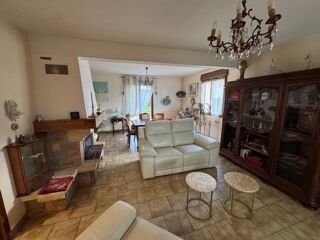  Maison � vendre 7 pi�ces 140 m�