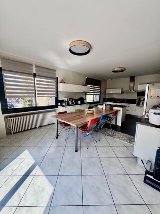  Maison � vendre 7 pi�ces 200 m�