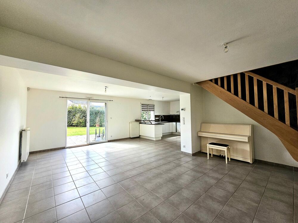 Vente Maison Maison à vendre à Préaux (76160) – 3 chambres, garage, terrain 800 m², proche Isneauville et Rouen Preaux