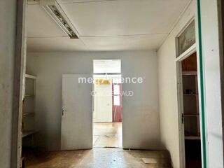  Immeuble � vendre 240 m�