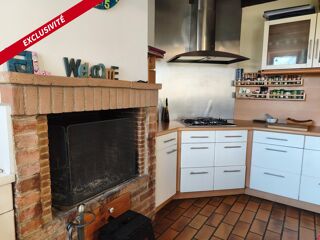  Maison � vendre 9 pi�ces 261 m�