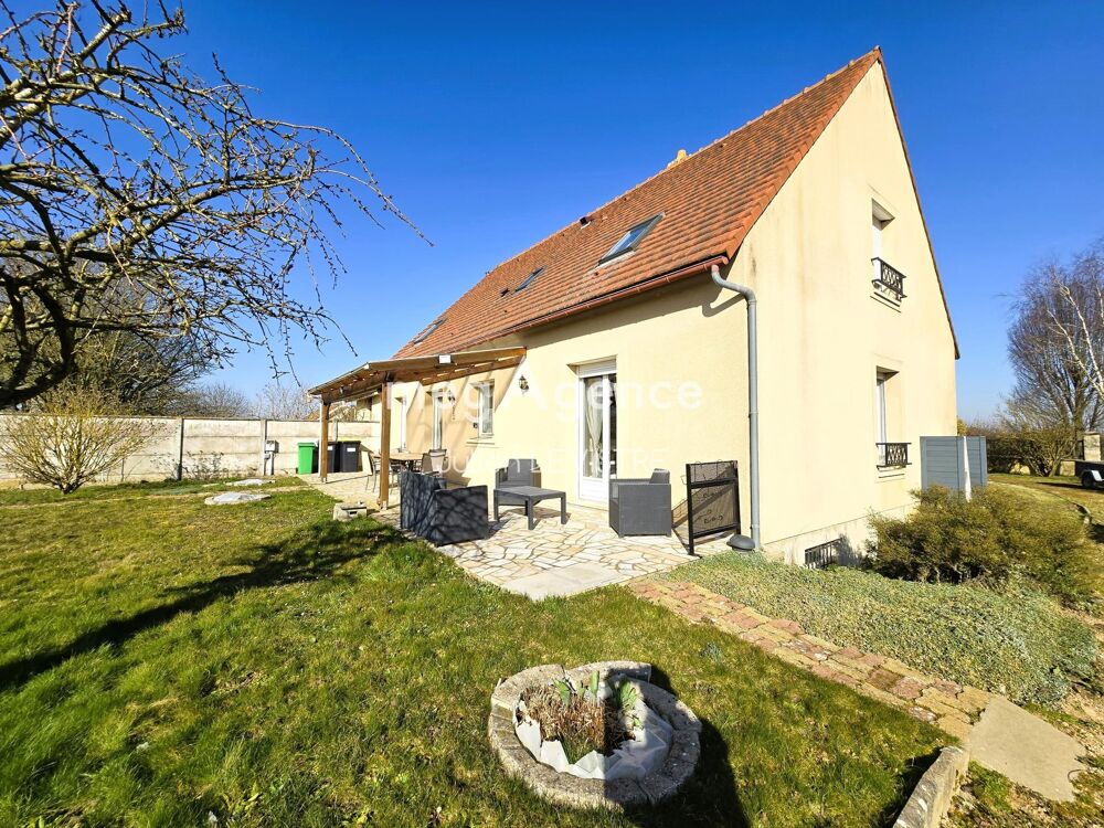 Maison 7 pièces 194 m² · à Auneau-Bleury-Saint-Sy... · 194 m² · 295 000 €