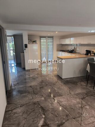  Maison � vendre 7 pi�ces 180 m�