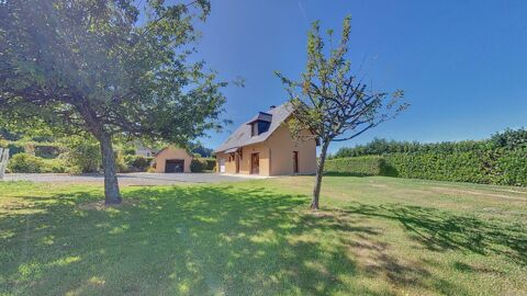   Maison 2007 très bien entretenue, à Conteville 27210, 3 chambres et bureau, 2 garages dont un indépendant. Jardin. Maison - 5 pièce(s) - 98 m²