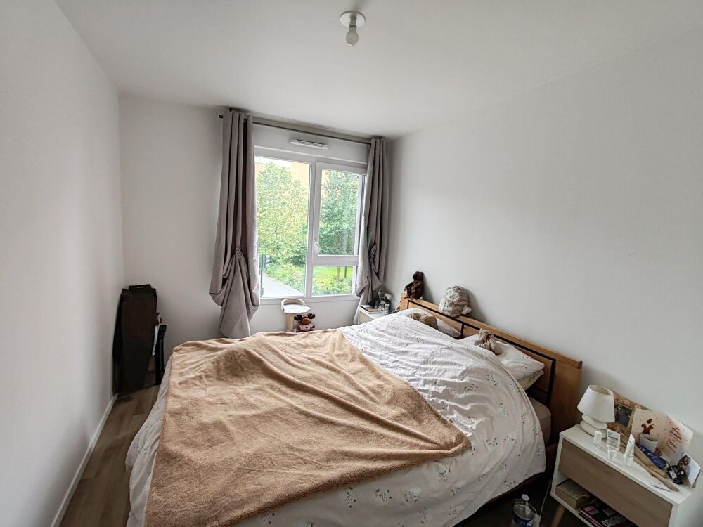 PROCHE COURROUZE, IMMEUBLE RECENT, 3 CHAMBRES, 2 TERRASSES