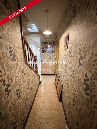 Vente Maison Ensemble Immobilier de près de 250m2 sur un terrain de 2750m2 Bernaville