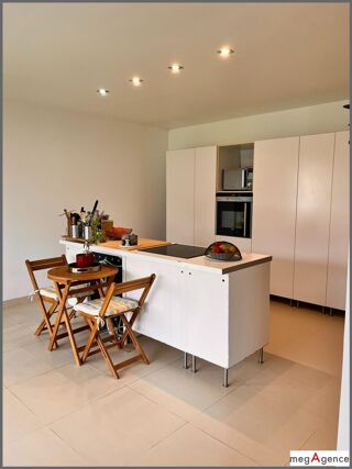  Maison � vendre 8 pi�ces 223 m�