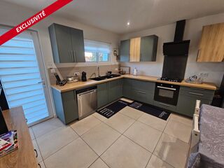  Maison  vendre 5 pices 105 m