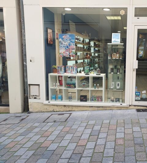 &Agrave; VENDRE – DROIT AU BAIL  Local commercial id&eacute;alement situ&eacute; hyper centre-ville 56666 87000 Limoges