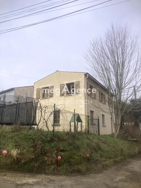  PROCHE DE SAINT SAVINIEN Maison - 4 pi�ce(s) - 82 m�