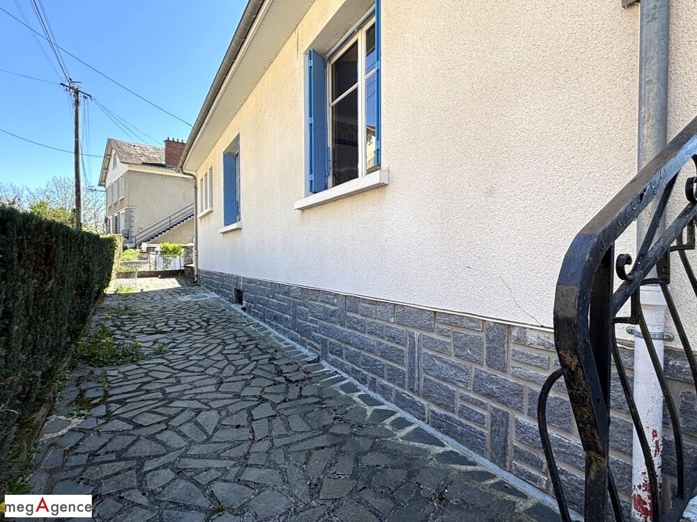 Vente Maison Maison en position dominante comprenant 3 logements indépendants avec garage et jardin Tulle