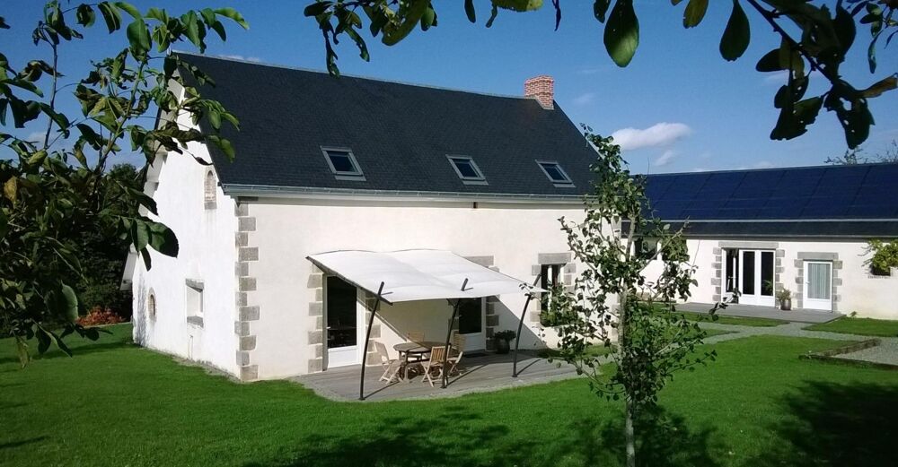 HAVRE DE PAIX A LA CAMPAGNE : MAISON DE CHARME, GITE AVEC PISCINE