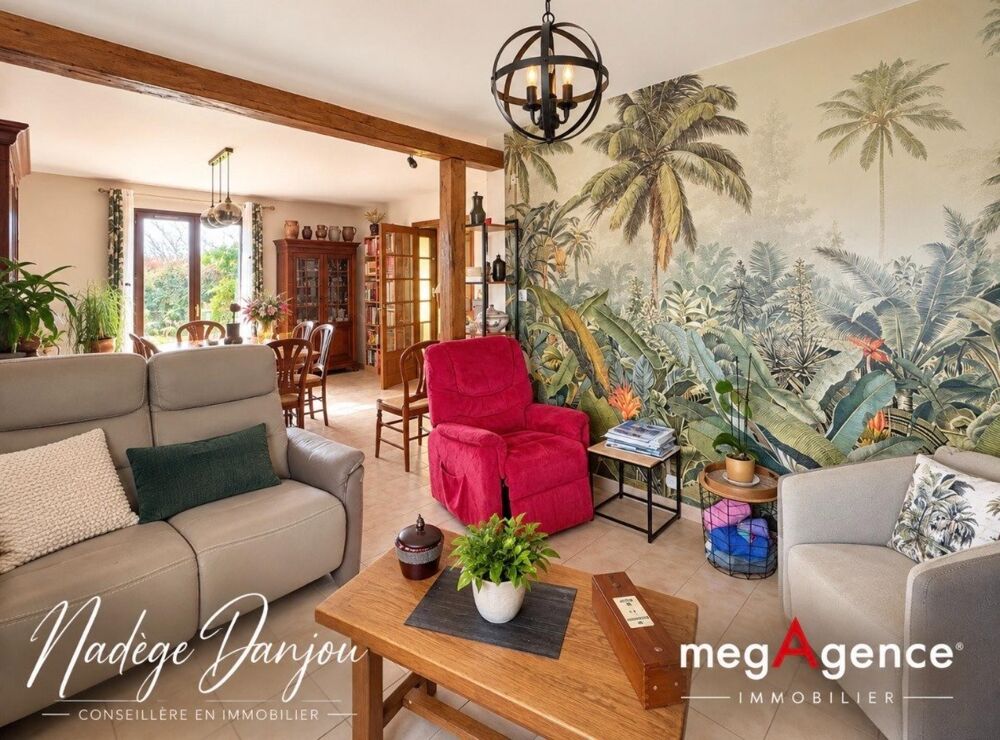 Vente Maison CAMPAGNOLLES-PAVILLON 4 CHAMBRES AVEC VIE DE PLAIN -PIED-PLUS D'1HECTARE DE TERRAIN & BATIMENT OUVERT Campagnolles