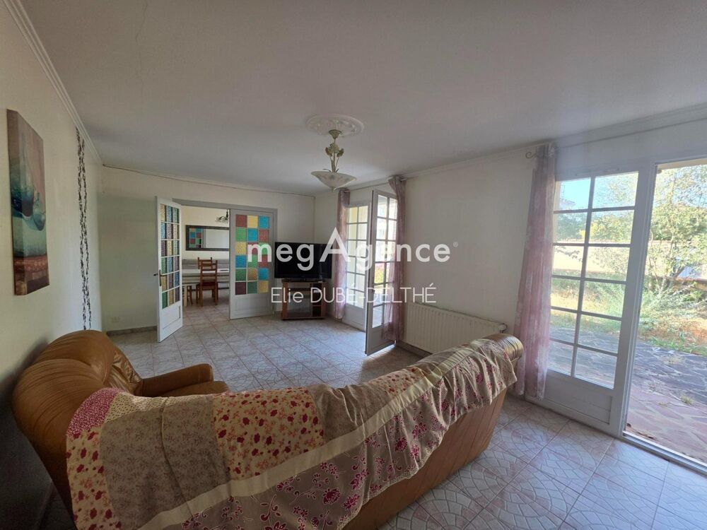 Thiré au calme, Maison de plain-pied de 148 m²