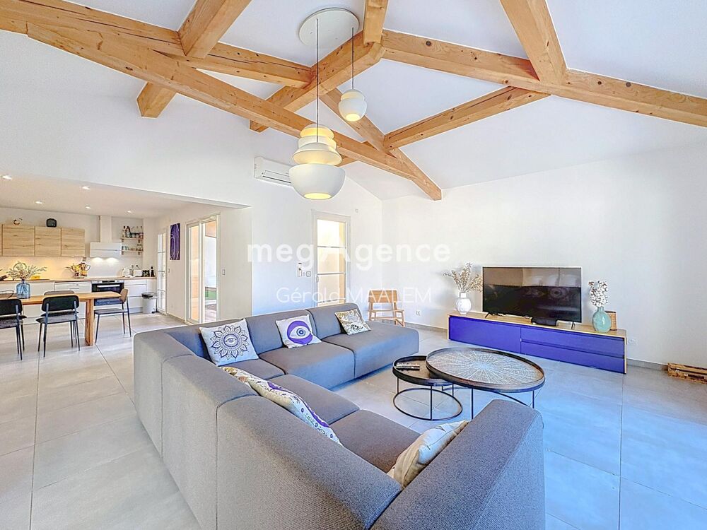Maison de 167m² avec garage proche plage à Grimaud
