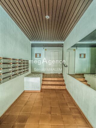  Appartement  vendre 2 pices 49 m