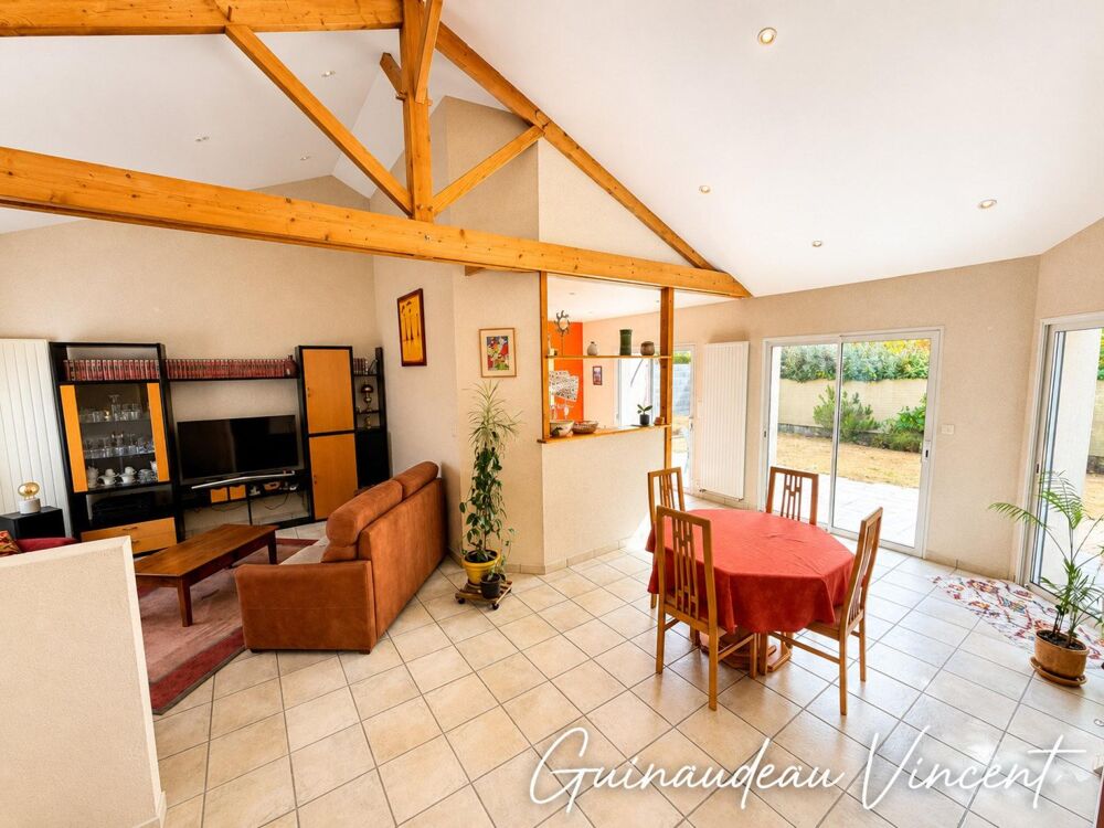 Vente Maison Plain pied Saint Andre de la Marche Saint-andre-de-la-marche
