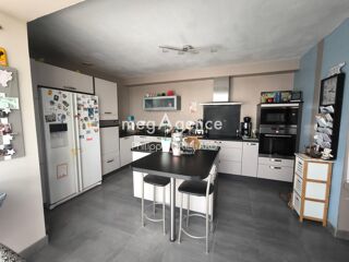  Maison � vendre 8 pi�ces 136 m�