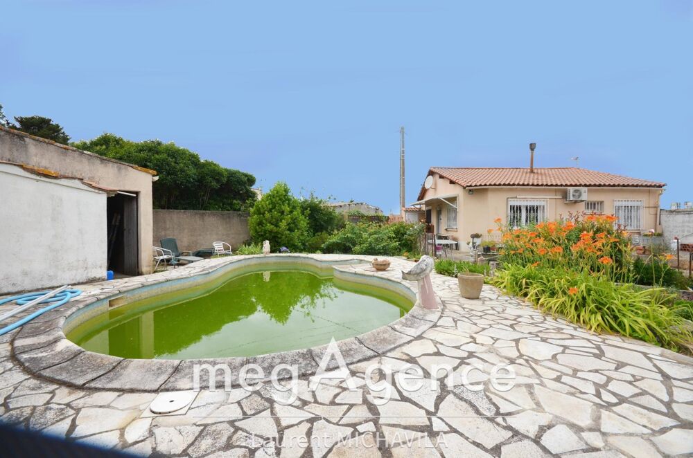 Villa 4 faces de 63m2 sur une parcelle de 404m2 avec piscine et garage