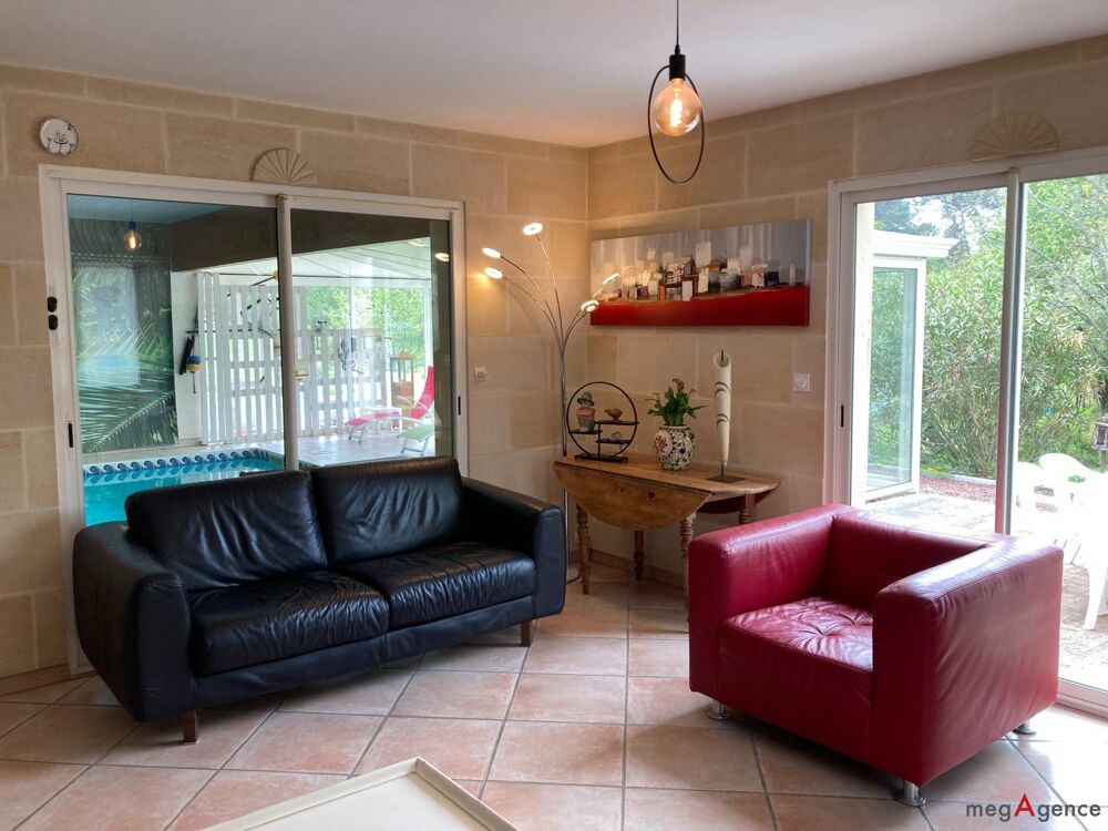 Rare propriété avec piscine intérieure!