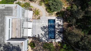  Maison à vendre 8 pièces 205 m²