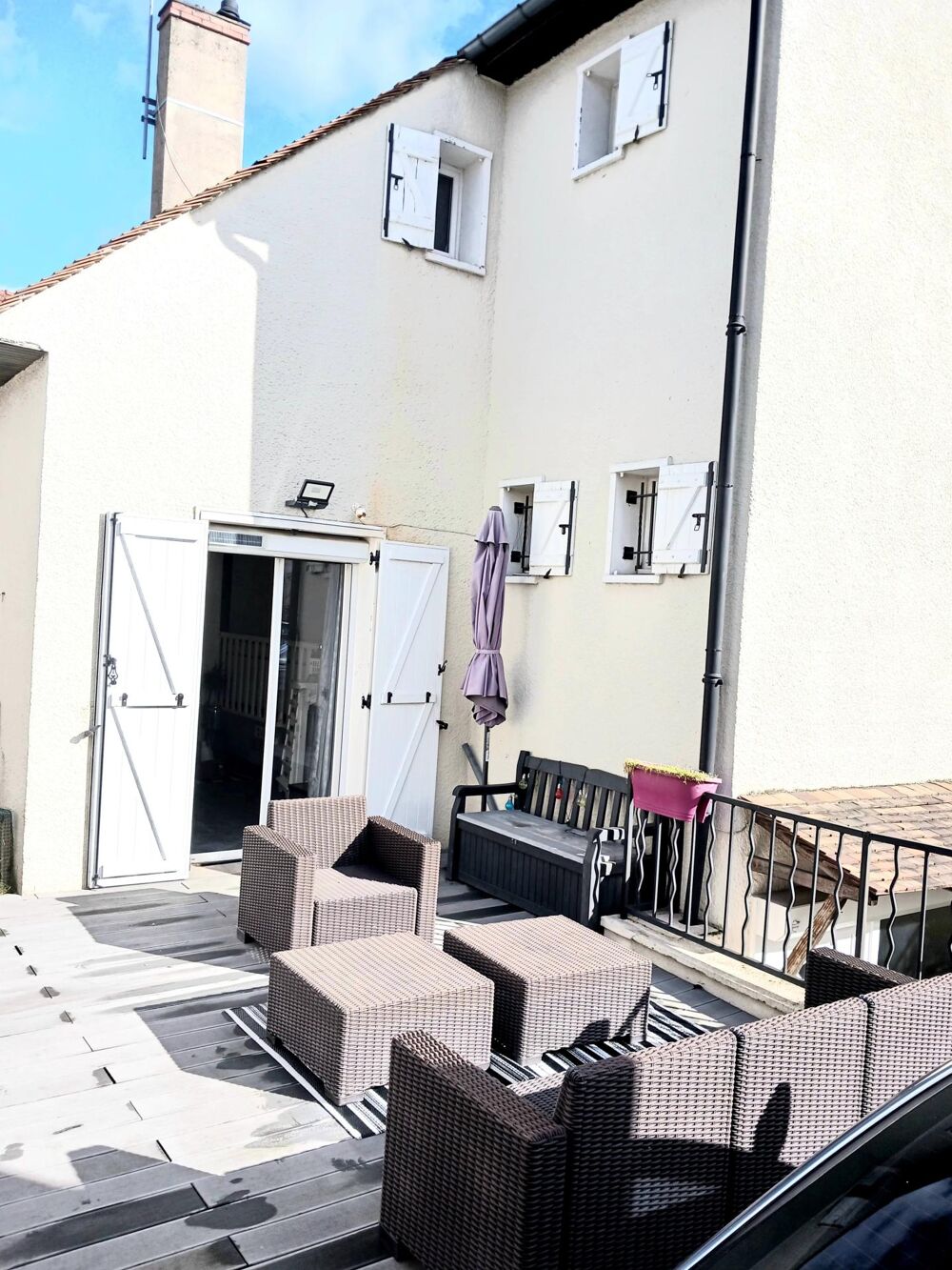 À vendre  Charmante maison familiale 5 pièces de 165 m² à Bondy
