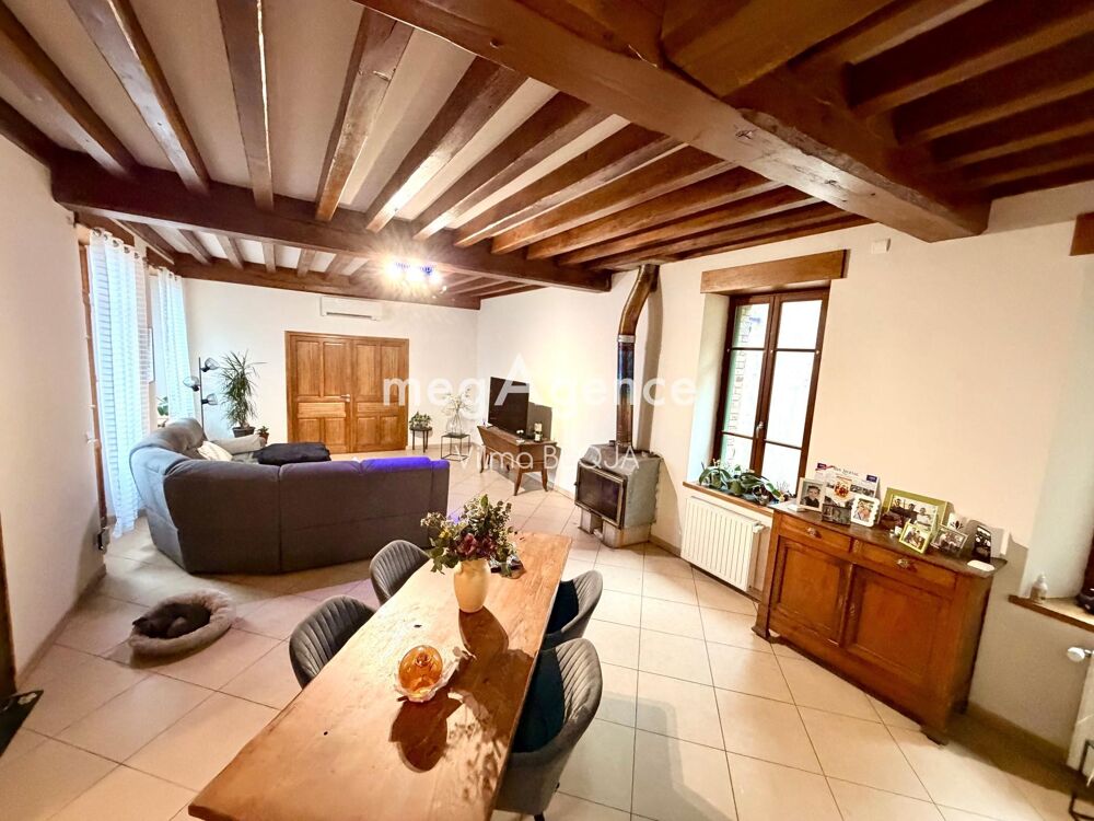 Vente Maison Authentique maison ancienne, dépendance et grands volumes Villebougis