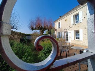  Maison � vendre 8 pi�ces 225 m�