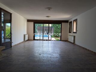  Maison à vendre 7 pièces 247 m²