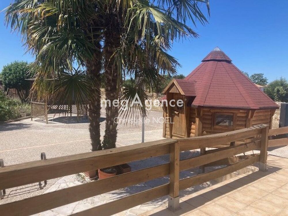 Vente Maison Maison de plain pied,3 chambres,grand jardin constructible La taillee
