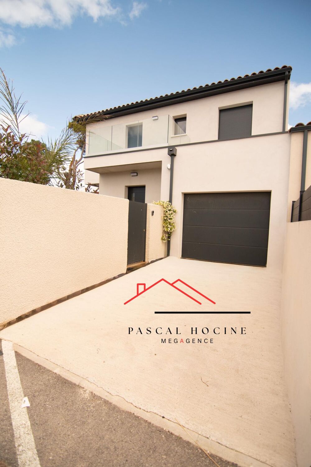 Villa neuve 115 M2 4 chambres, sur 230 M2, piscine