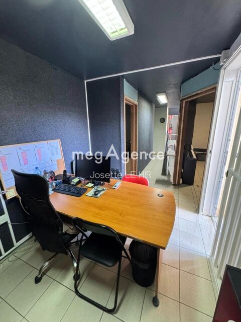   LOCAL COMMERCIAL 58 m2 CAYENNE 