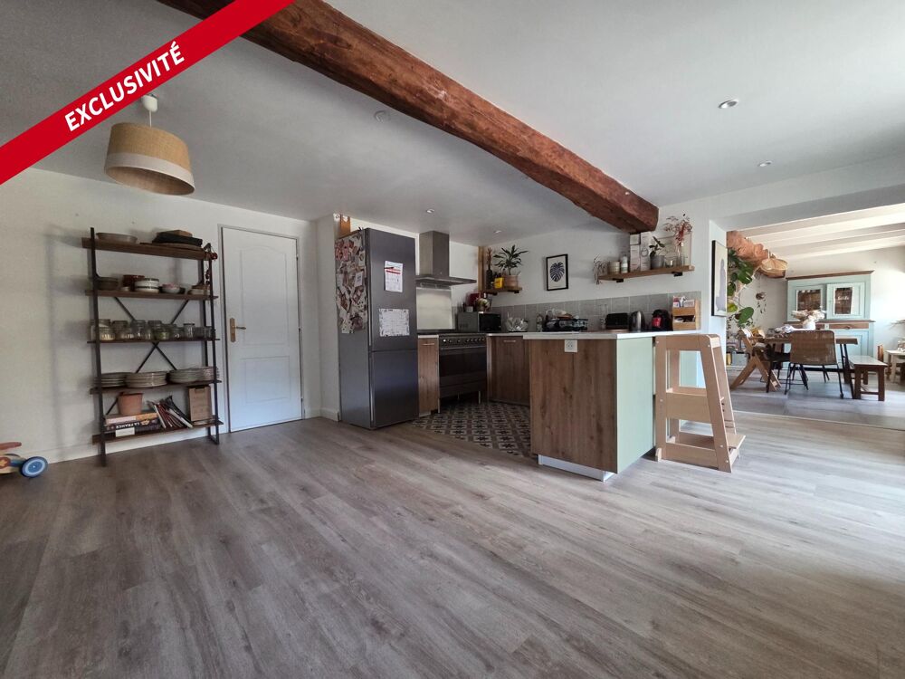 Vente Maison Maison charentaise avec vie de plain-pied possible, 3 chambres, dépendances et jardin clos à Saint-Jean-d'Angély Saint-jean-d'angely