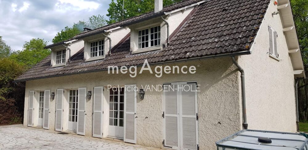 Maison de campagne avec piscine et grand terrain