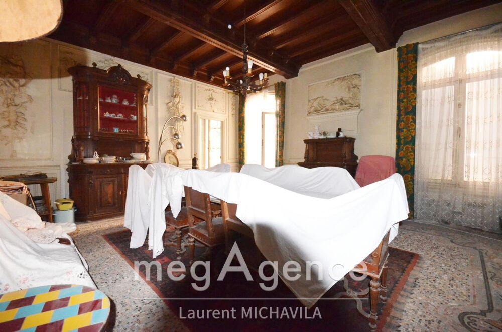 Vente Maison ??Maison de maître exceptionnelle de 300m2 avec jardin sur une parcelle de 536m2 à restaurer Villeneuve-les-beziers