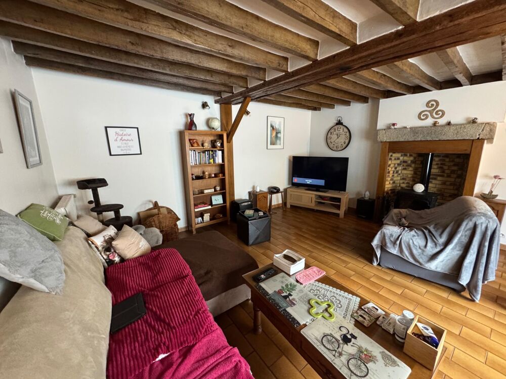 Vente Maison Maison en pierre avec jardin et garages Saint-pierre-des-nids