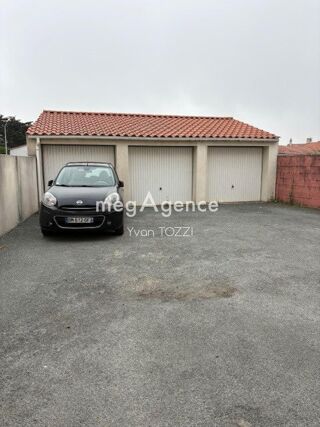  Immeuble à vendre 304 m²