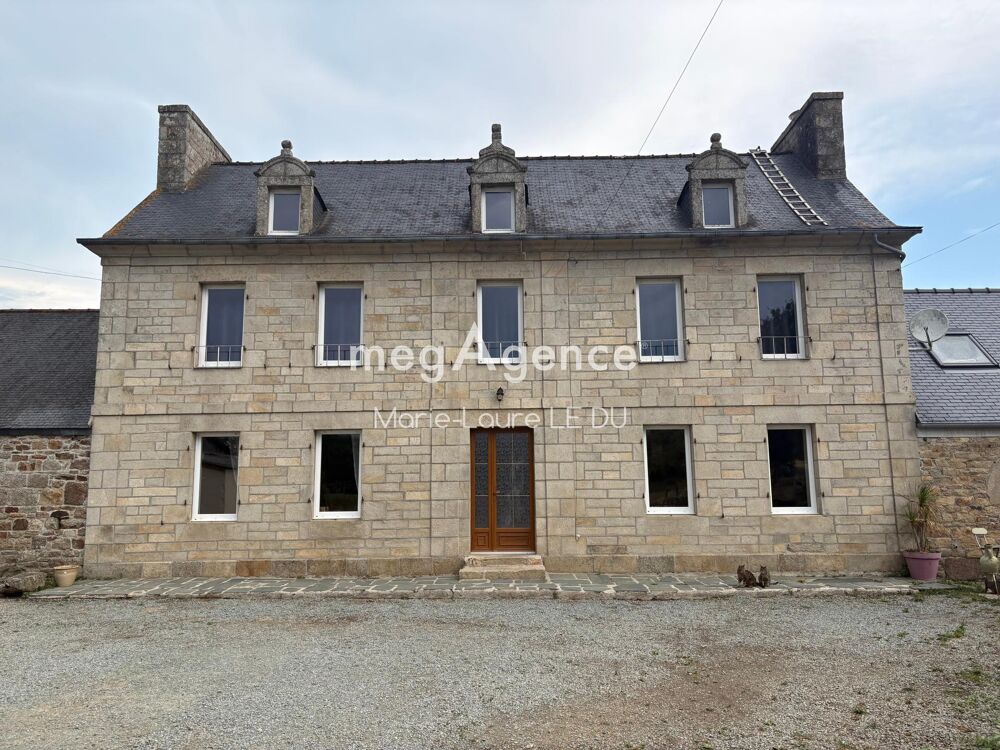 Vente Maison 2 Maisons de caractere avec hangars sur terrain 18500m² environ Plouegat-moysan