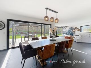  Maison à vendre 11 pièces 283 m²