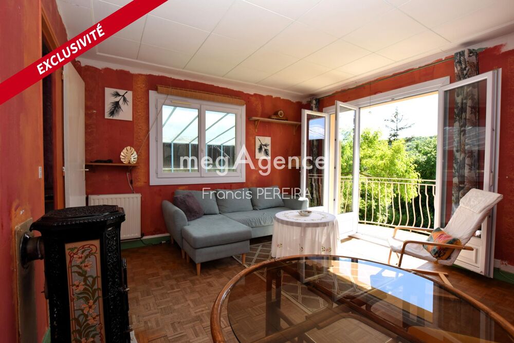 Vente Maison Maison avec belle vue, nichée au cœur d'un terrain paysagé Nézel