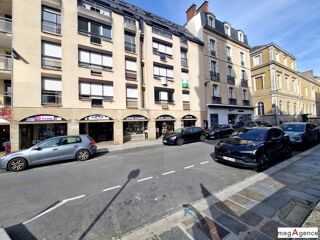 Vente Appartement Face à l'église Saint-Germain : Un havre de paix au cœur du Rennes historique Rennes