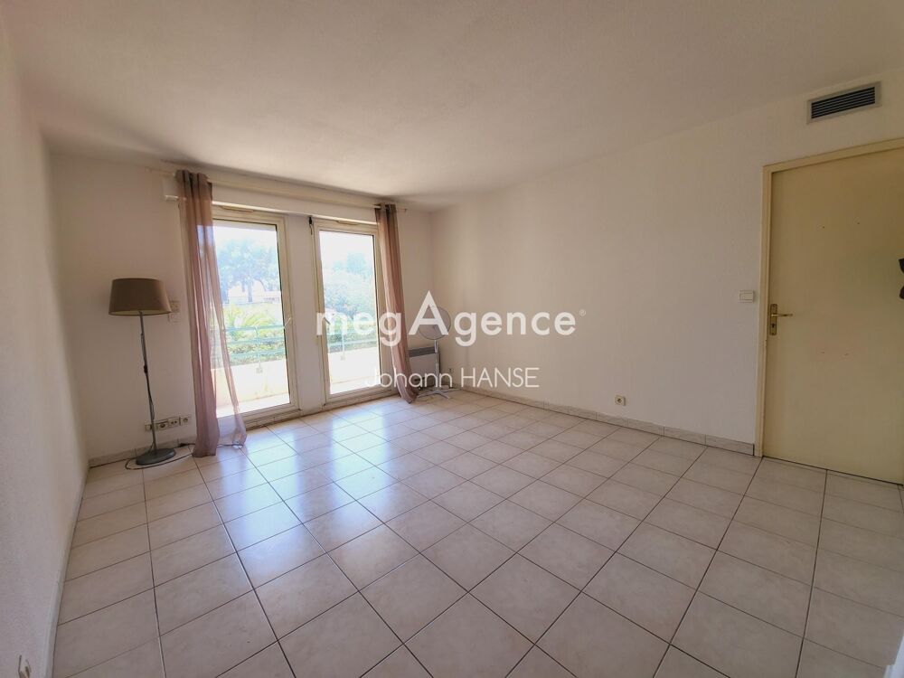 Vente Appartement CAVALAIRE-SUR-MER – GRAND T2 DE 43 M² – CENTRE-VILLE – TOUT À PIED – BALCON 9 M² Cavalaire-sur-mer