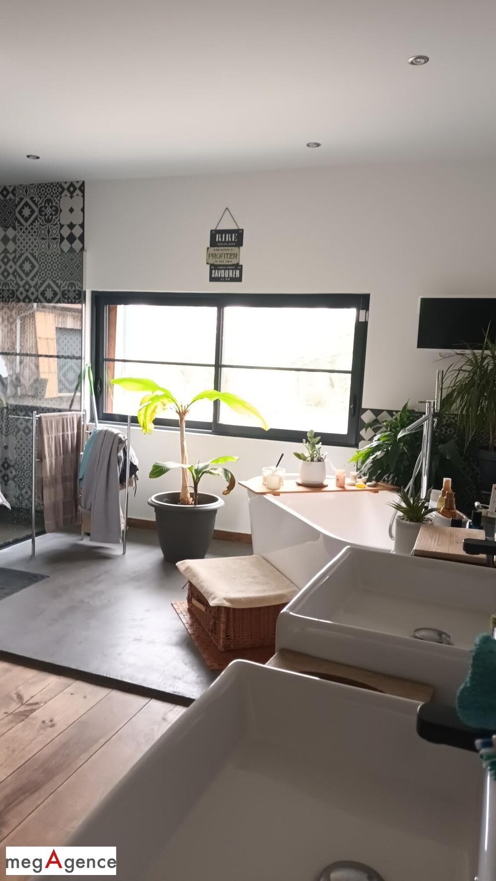 Vente Maison Doudelainville : Loft 145m², 2 Chb, 1840m² Doudelainville