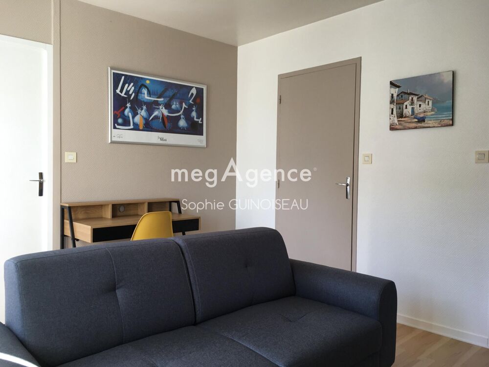 Vente Appartement T2 centre-ville Cholet, place de parking et cave. Cholet