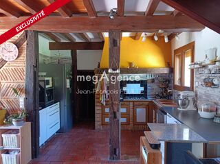  Maison à vendre 10 pièces 200 m²