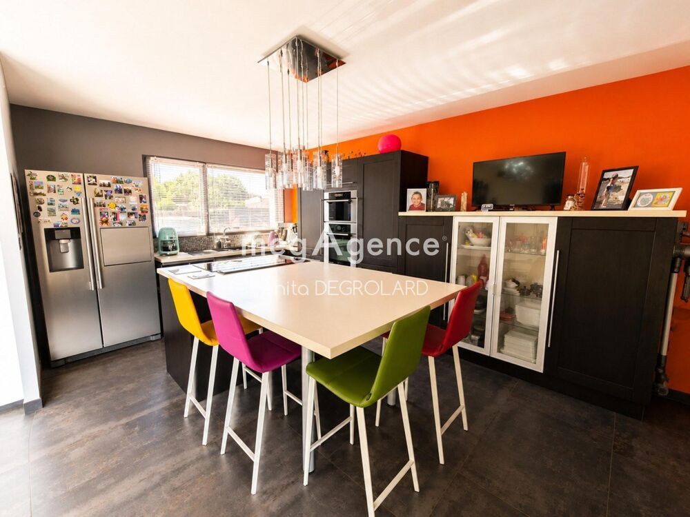 Vente Maison VILLA CONTEMPORAINE TRES SPACIEUSE - PLAIN PIED A LA ROCHE SUR YON La roche-sur-yon